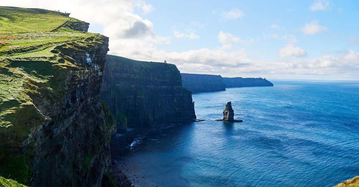 Rail Tour from Dublin: 2-Day West Coast Explorer - Cliffs of Moher, Black Head, Burren, and Galway Bay: the wow corridor