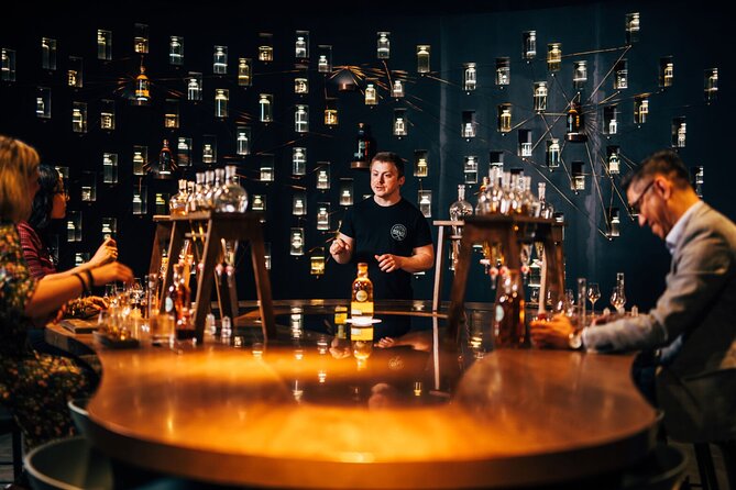 Roe & Co Distillery Experiences - What You Learn About Aroma, Taste, and Mixing