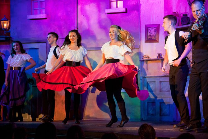 Skip the Line: Irish Night Show Including 4-Course Dinner Ticket - Seating, Views, and the Tight Cabaret Reality