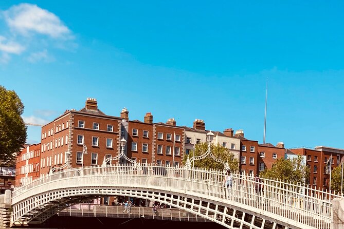 Small Group-Dublin Walking Tours - St Stephen’s Green and Grafton Street: Georgian streets and a city pause