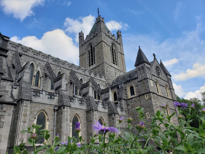 Vikings In Dublin (Walking Tour) - Christ Church Cathedral: more than a famous stop