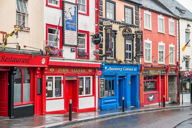Waterford Crystal and Kilkenny Full-Day Rail Tour from Dublin - The Medieval Mile and Black Limestone Streets You’ll Walk (and Why It Matters)