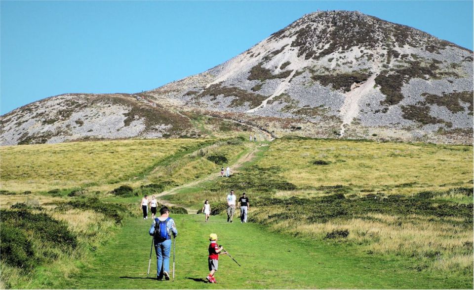 Wicklow: Private Day Tour from Dublin - Glendalough Valley and St Kevin’s Monastic Site: what the walk is really like