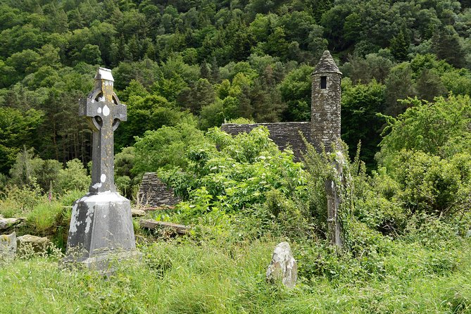 Wicklow tour of Glendalough - Avoca Woollen Mills and Coffee Shop: Where Shopping Gets Real